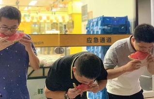 三位吃瓜群众视频,现场直击娱乐圈幕后风云”